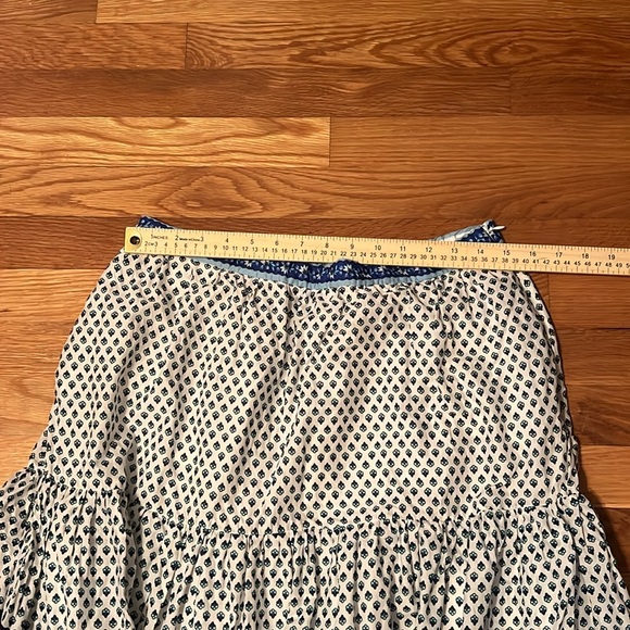 J.CREW Tiered Midi Skirt In Blue Ribbon Block‎ Print Size M Cottage Prairie - Picture 5 of 10